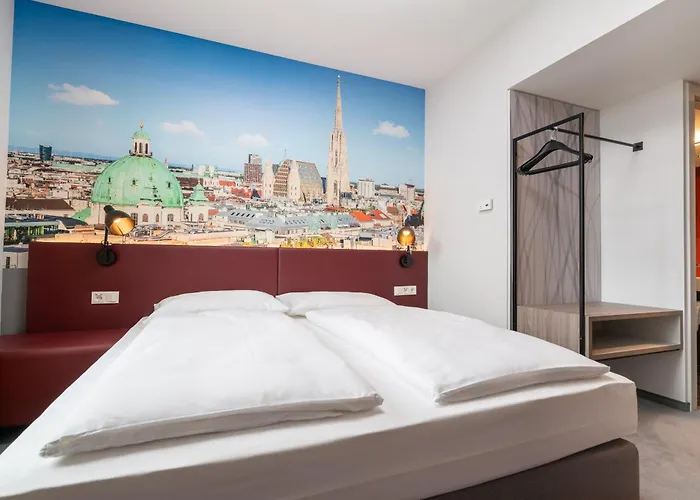 Campanile South Отель 3*