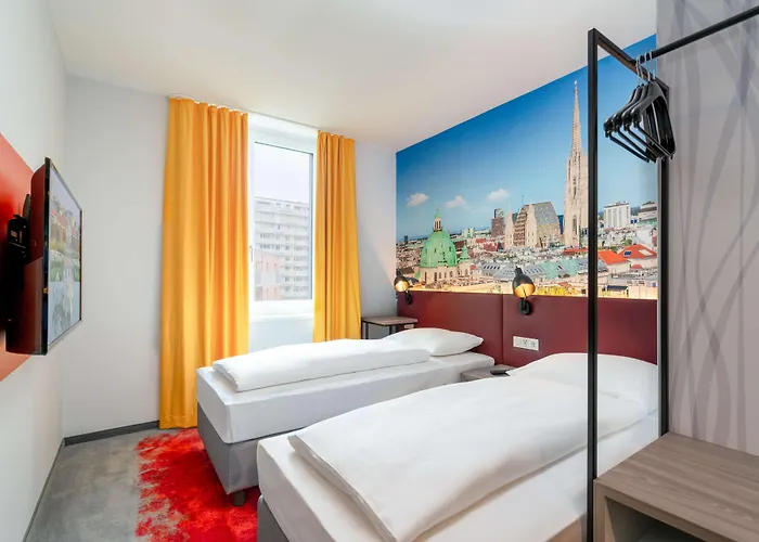 Campanile South Отель 3*