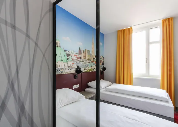 Campanile South 3* فيينا
